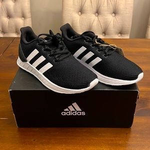 Black Questar Flow NXT K Adidas